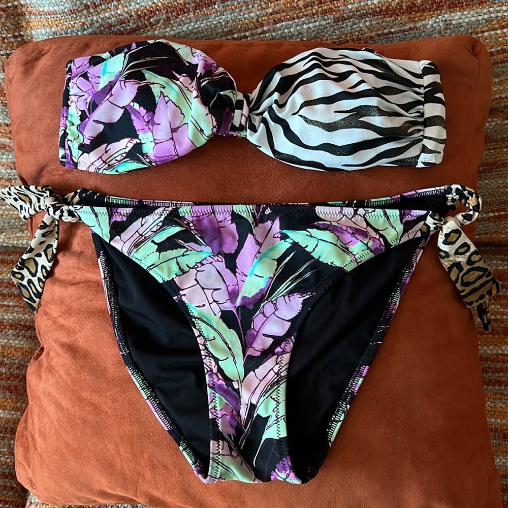 Victoria’s Secret 2 piece’s bikini size S/P